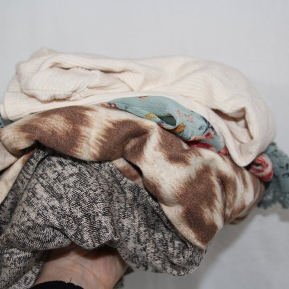 Altar'd State Women's Lot Of 4 Shirts Kimono Tunic Romper Size Medium - Picture 1 of 11